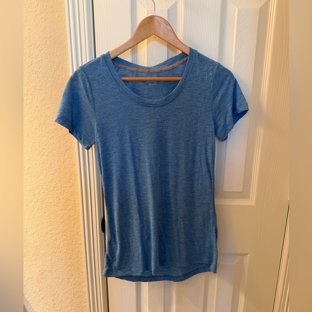 💙3/$20 BCG Heather Blue Short Sleeve Women's Tee